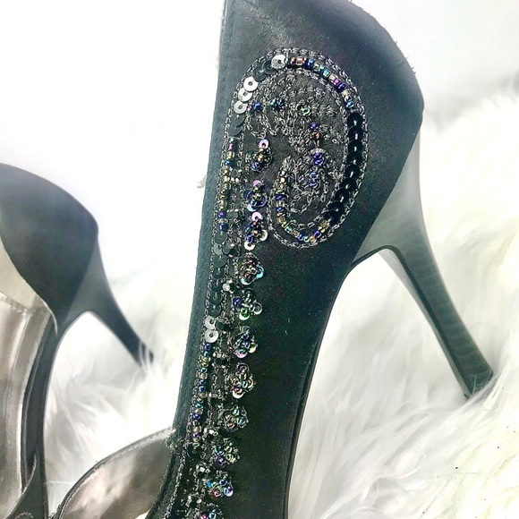 M.P.S. Fuel 57 Formal Sequins Dress Heels, Size 10 - Picture 5 of 8